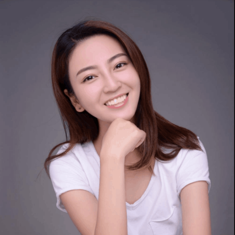 丁宁 饰 青年曲姨 韩辰辉 饰 三锁子 朱薇薇 饰 董曼华 徐睿遥 饰