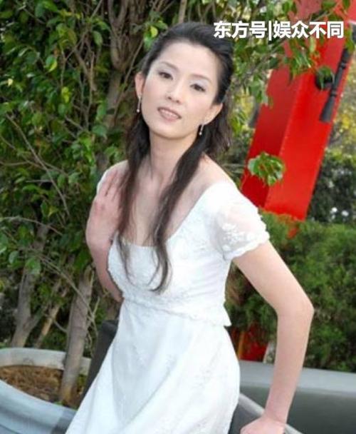 50岁叶全真近况,出道32年名不见经传,至今仍孤身一人!