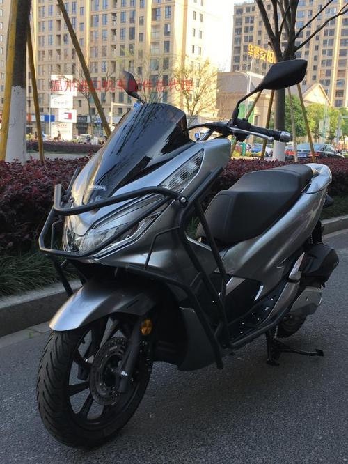 本田改装保险杠防护杠防摔新款专用无损改装直接安装1820款pcx150老款