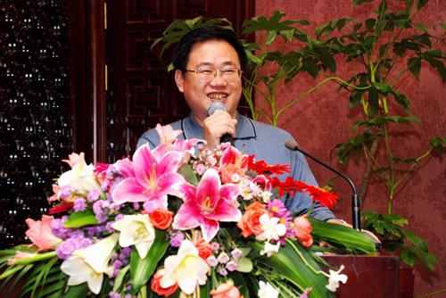 会议由位于沈阳市的中国医科大学附属盛京医院的儿科主任尚云晓教授