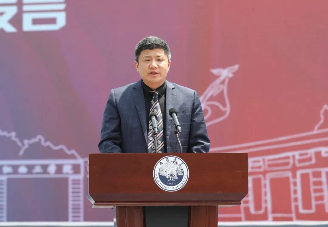中国工程院院士丁健,泰豪科技股份有限公司总裁杨剑,德国工程院院士