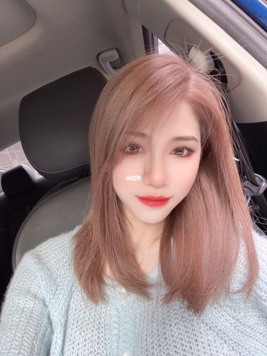 奶茶紫灰_奶茶_夏天去哪玩_掉色_显白_时尚_发型