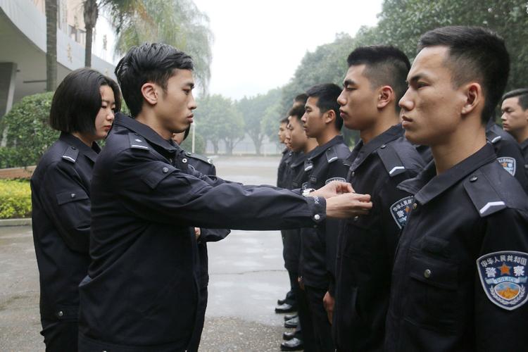 福建警察学院