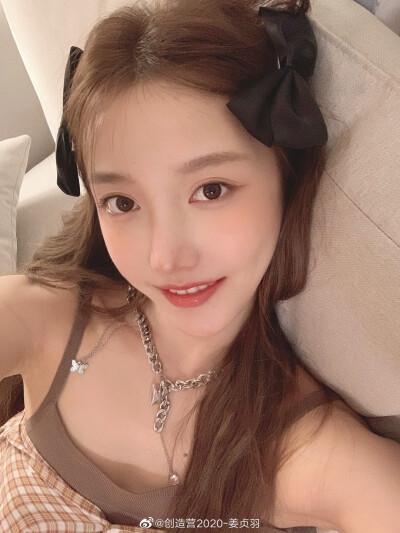 姜贞羽