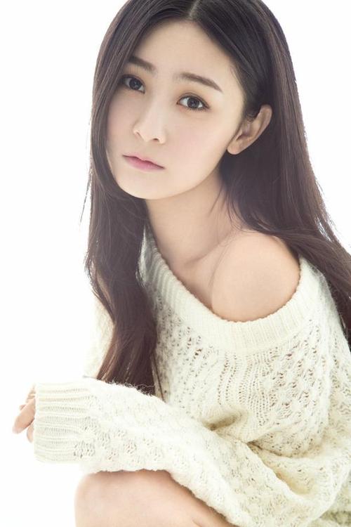 气质清新美女张维娜生活写真照