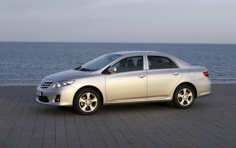 2010款丰田卡罗拉轿车