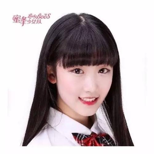 余梦洁赵研言李盈欣刘柏伶冉安平金梦娜唐澜萍商娅楠丁文一毛心芮蜜蜂