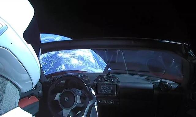don"t panic,别害怕,这个角度你慌吗? credit:spacex