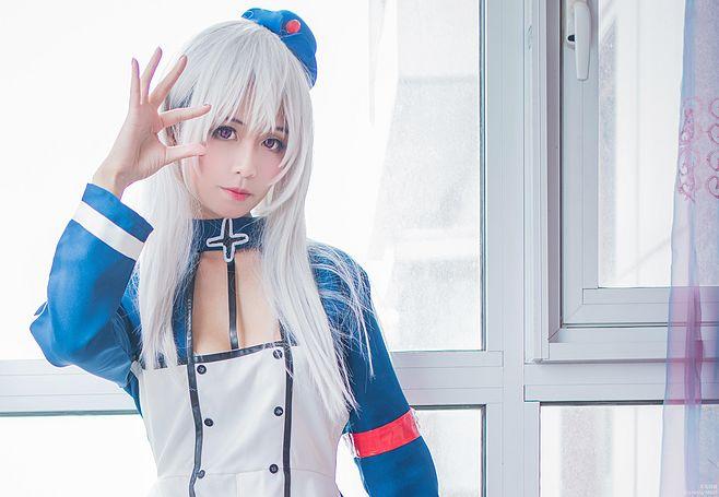 战舰少女 卡尔斯鲁厄 cosplay | 半次元-第一中文cos绘画小说社区