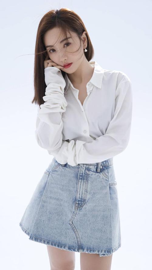 演员杨蓉,影视作品非常多,为人低调,请看美美哒照片