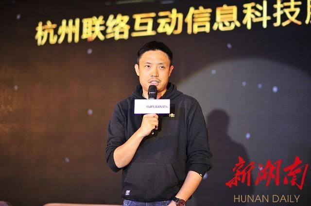                         何志涛