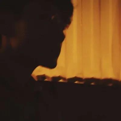 超个性意境影子头像当我的心涌起波澜波光浮动都是你的光影