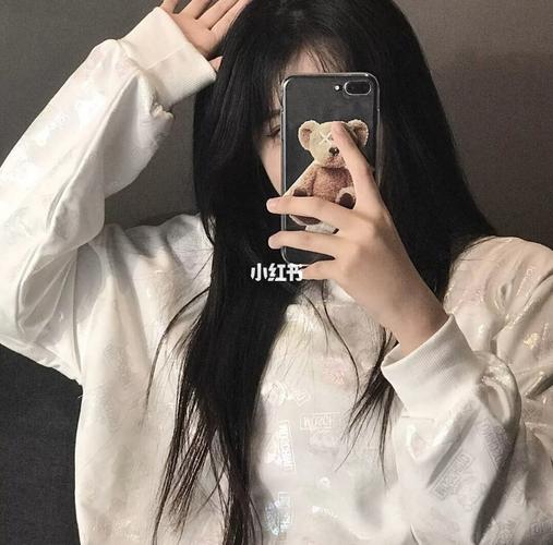 女生手机挡脸头像_头像_手机_头像分享_素材_头像