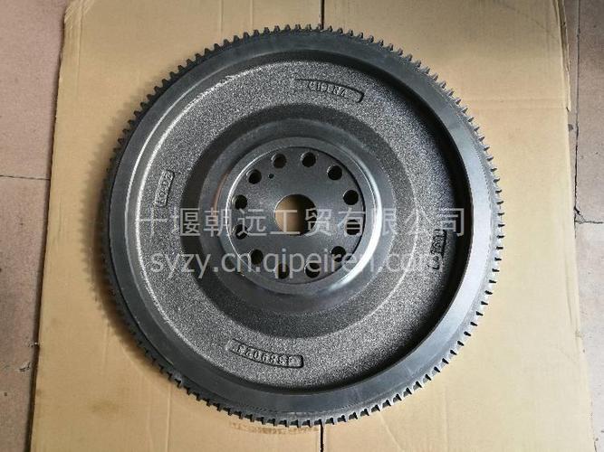 4365907东风康明斯isz发动机飞轮4365907