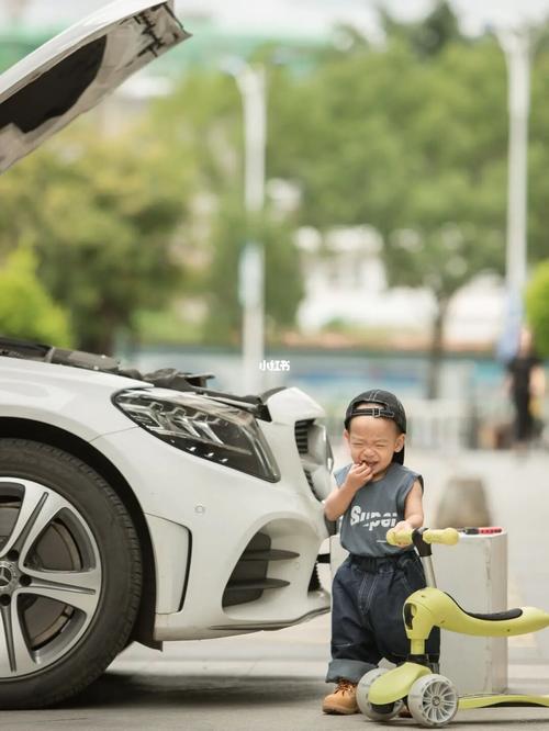 小小修车工_公园1号-2号门攻略_宝宝穿搭_男宝宝穿搭