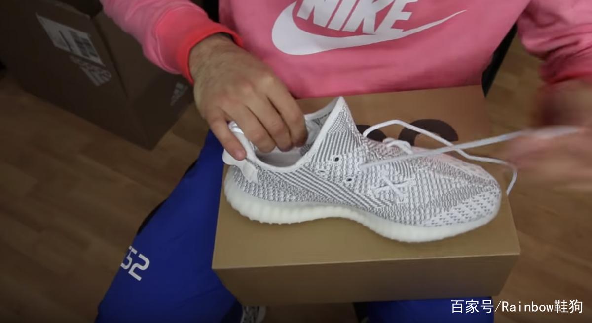 yeezy 350 kaws鞋带系法教学 椰子350v2鞋带kaws系法步骤图