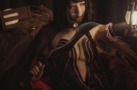 惊艳的猎肠者cos 黑丝长腿宅男福利