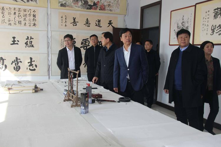 清河县委常委,宣传部长解恭朝,清河县人民政府副县长裴贵廷一行到西杜