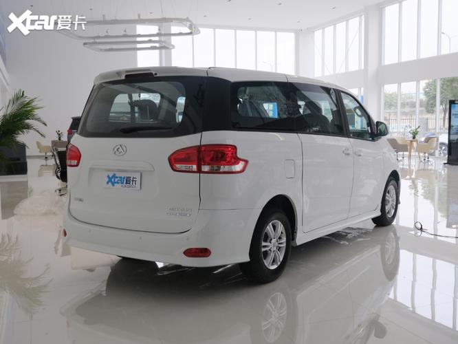 新款上汽大通maxus g10汽油版14.58万起