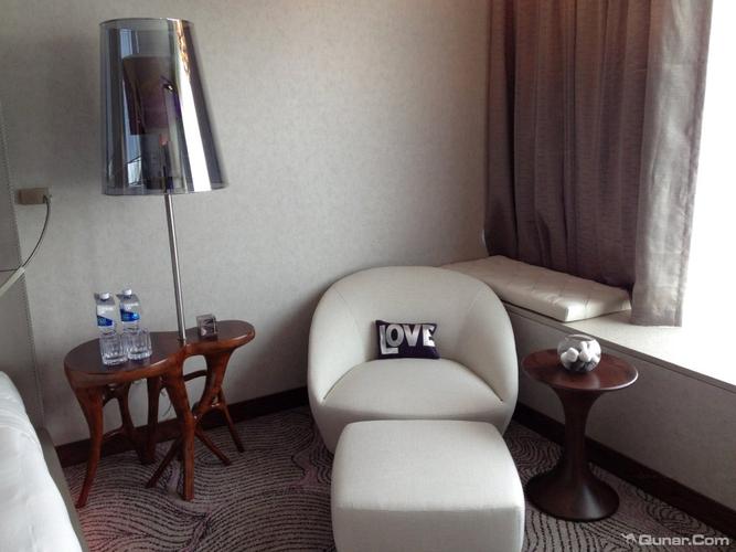 隐逸在圣淘沙的时尚酒店w hotel