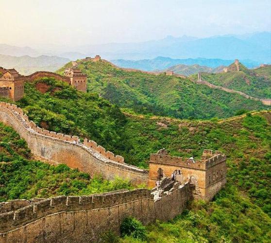 全世界最著名的中国景点,砖上的汉字和英文让人无语