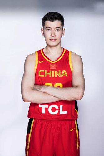 帅气的阿不都沙拉木,今年的联赛表现又更进一步.