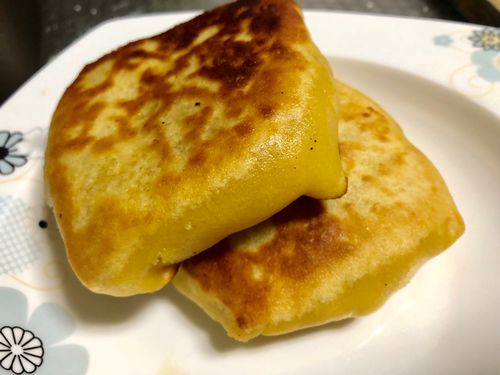 酸菜虾仁玉米饼