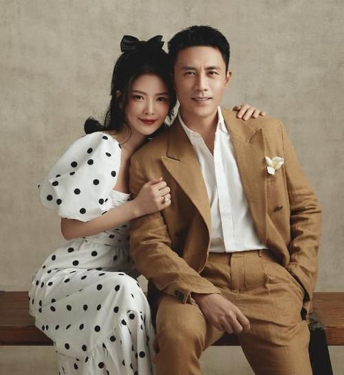 杜淳老婆王灿素颜颜值真高产后不仅衣品好身材更是不得了