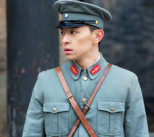 邓伦评价"白鹿原"时期是颜值巅峰,透露将开密室,原因让人暖心