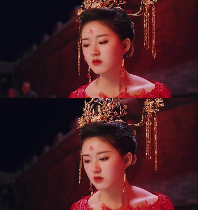 《陈芊芊》热播,赵露思成网剧小天后,三部网剧全靠红衣造型撑场