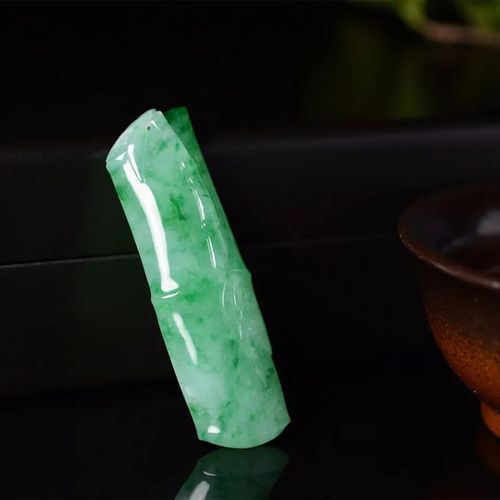 翡翠竹节