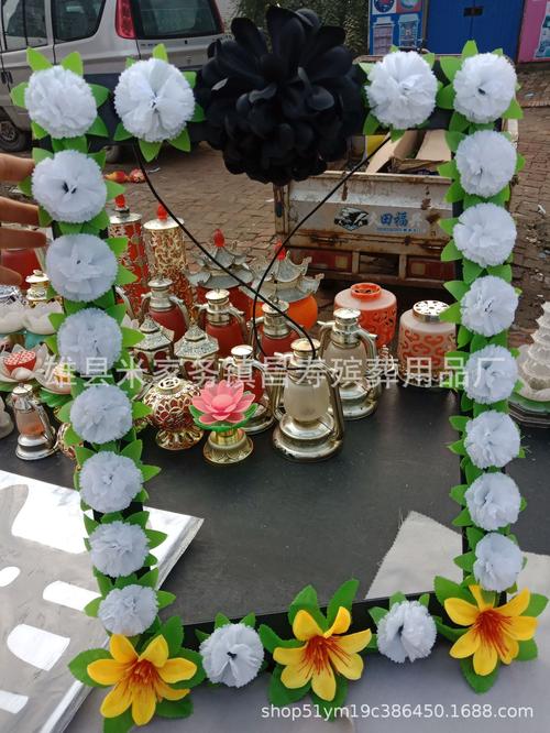厂家直销新款遗像框花环 遗像花 小百花 殡葬用品批发清明花圈