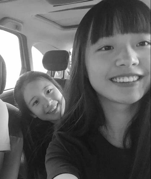 进来看看小时候的李庚希吧体验下养娃的感觉实在不知道取什么标题了