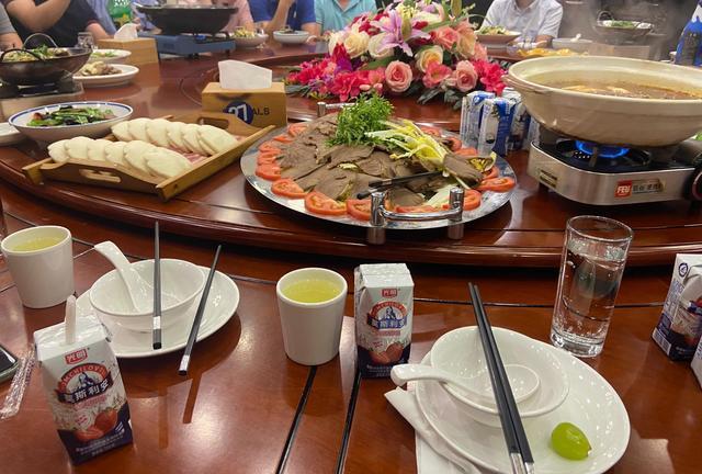 96天参加公司聚餐后心里很悲伤