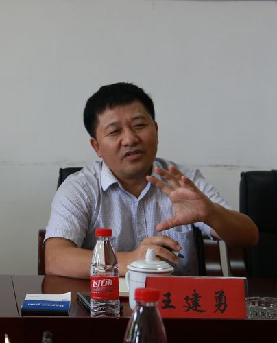 凯里市王建勇副市长带队调研羊艾监狱迁建工作