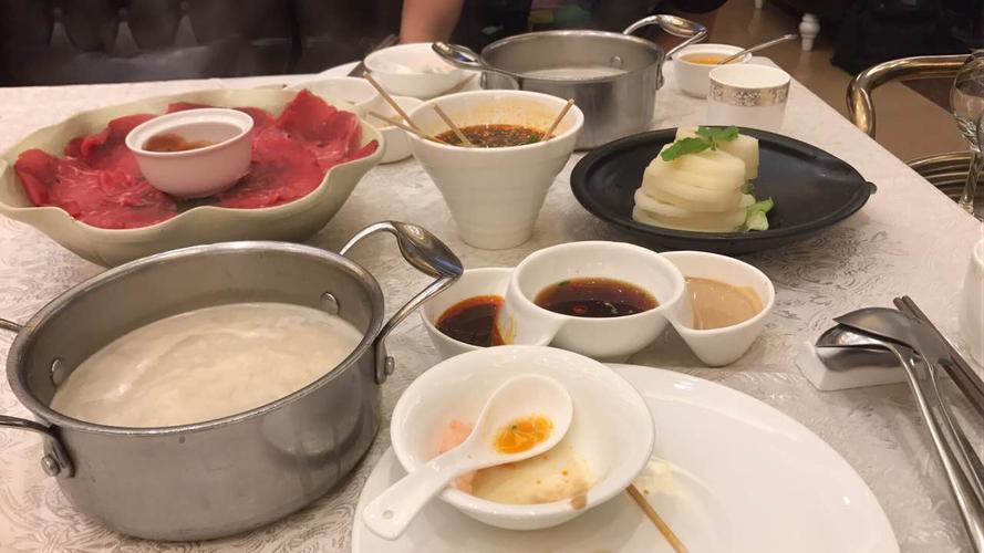 红鼎豆捞(光谷店)
