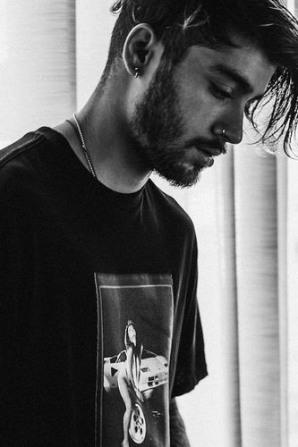 zayn mailk|光环背后的zayn——"生活中的我,就像一座