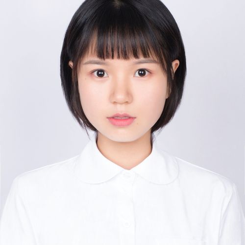 西安约拍#短发证件照 修了一下自己的证件照 发现自己果然是最难修的