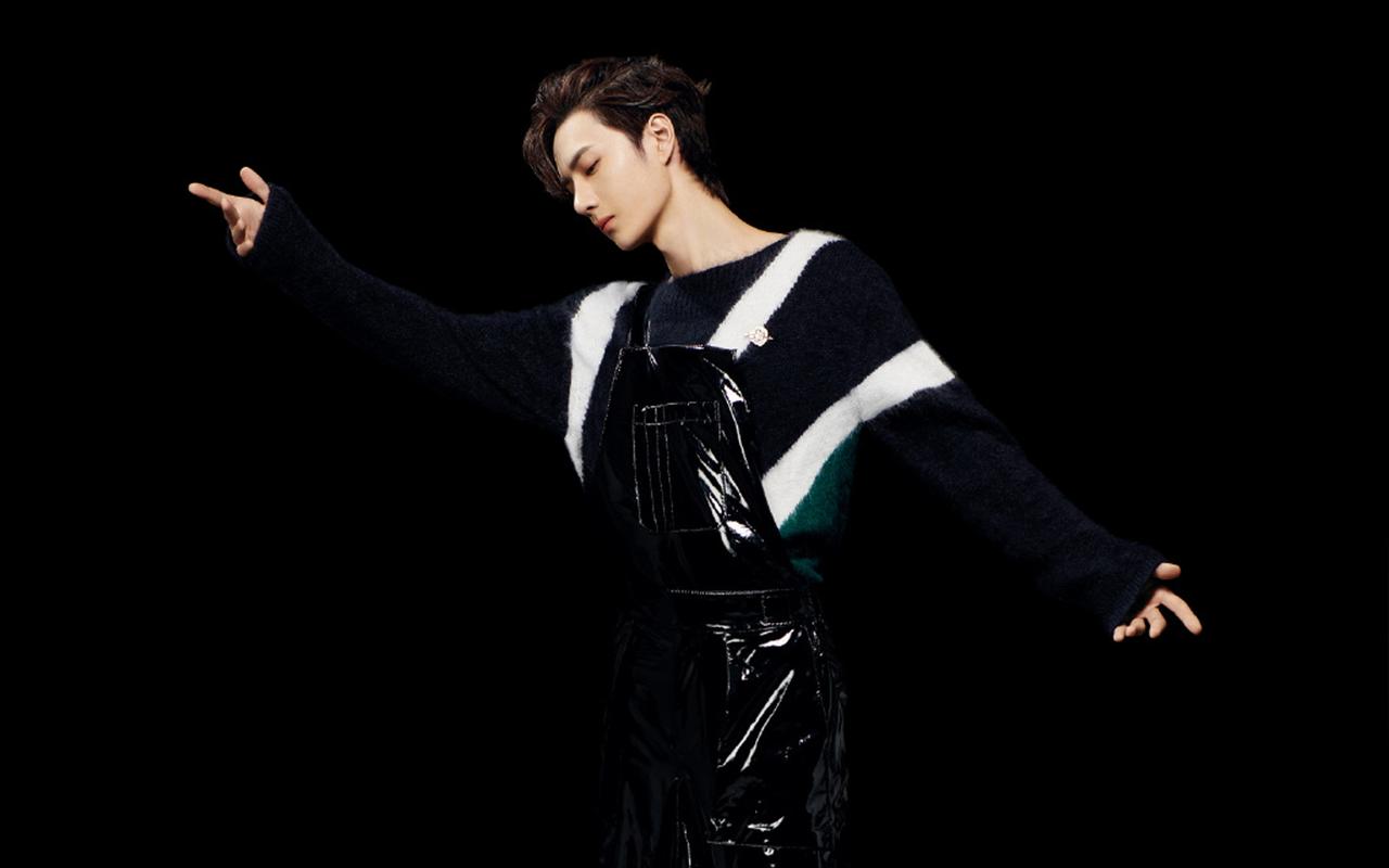 王一博雅痞帅气写真桌面壁纸