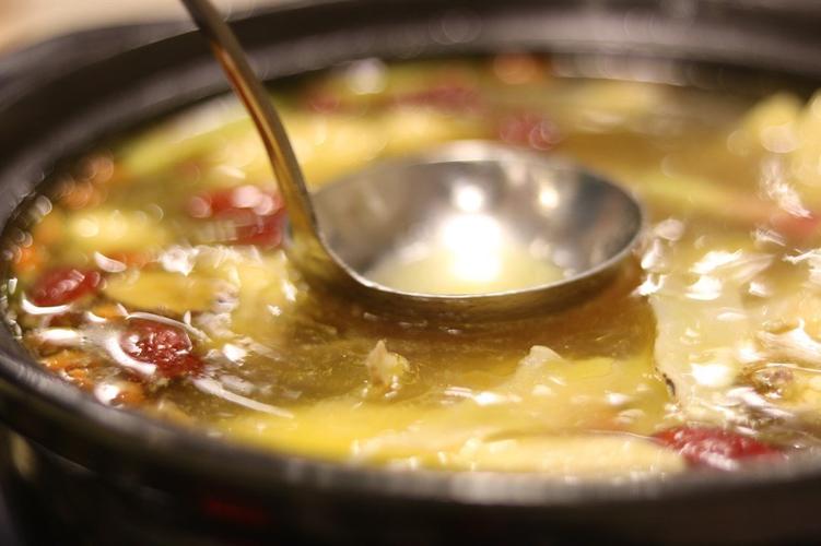 南丰小厨鸡煲火锅