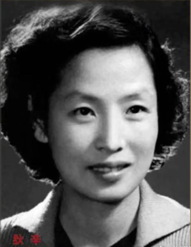 62年前,貌不惊人的谢芳,是如何成为电影明星的?真实原因被曝光