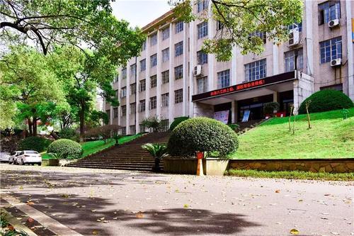 湖南铁道职业技术学院简介