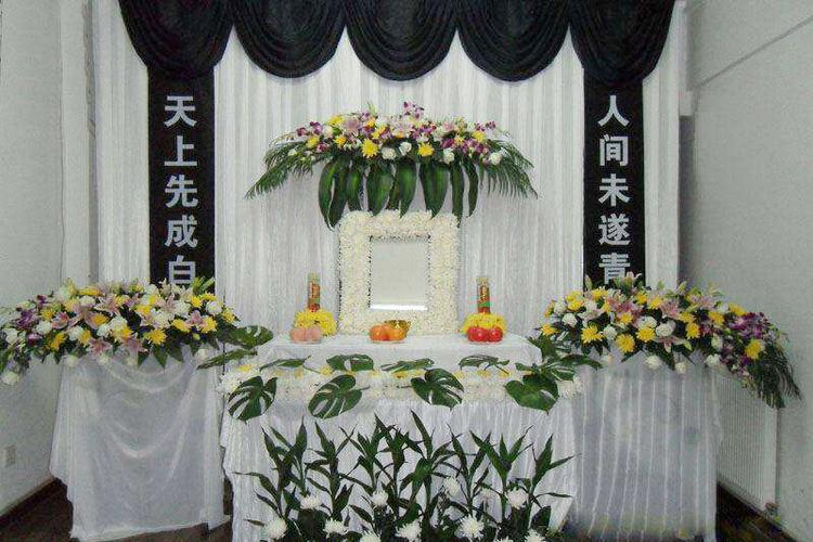 家庭灵堂布置有什么讲究?材料如何准备?