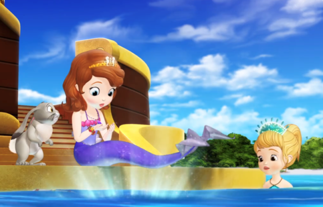 小公主苏菲亚:苏菲亚助美人鱼回家,好在爱丽儿及时