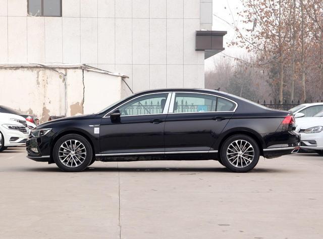 大众迈腾330豪华版上市百公里油耗仅为63升你会买吗