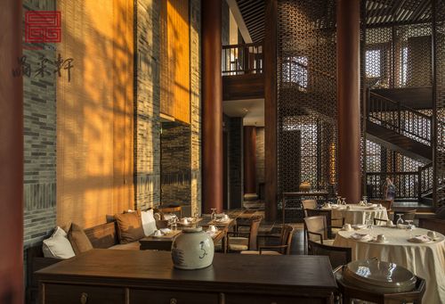 上海晶采轩餐饮管理有限公司