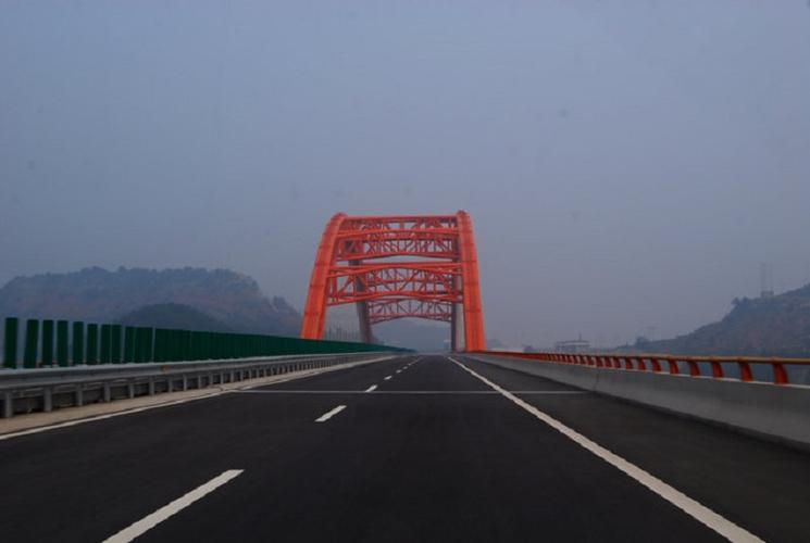  /p> p>按照2013年山西省高速公路网规划,阳城至沁水段调整为连接线