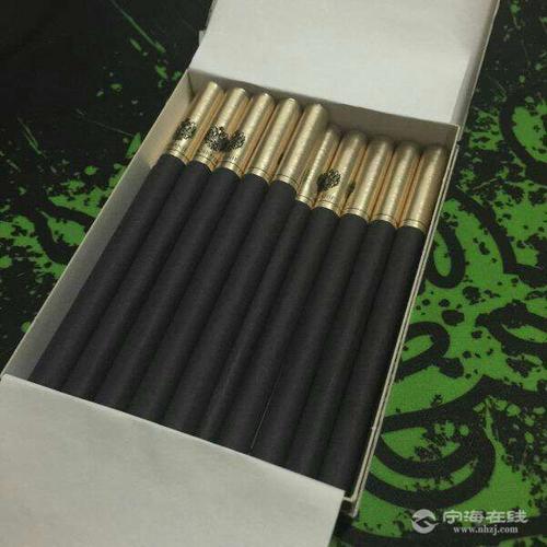 吴亦凡同款香烟  黑俄罗斯寿百年 有需要的朋友可以加我微信czacp