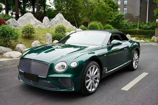 宾利欧陆gtc敞篷碧玺绿色选ta就对了