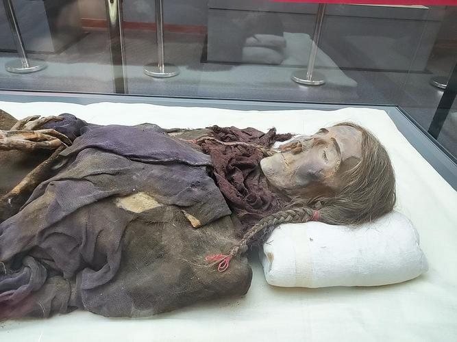 新疆和田博物馆(西域娄兰古尸)